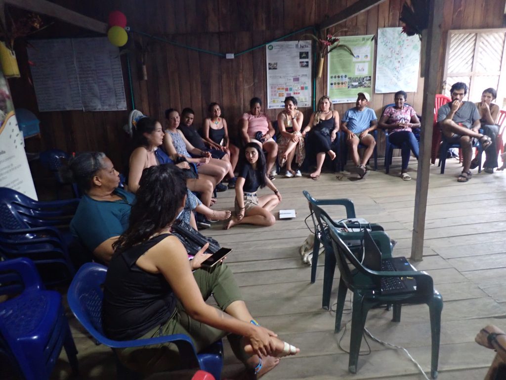 Radio Juntanza, acción y activismo ecofeminista en Colombia desde la escucha biocultural, las artes de mujeres y la justicia climática